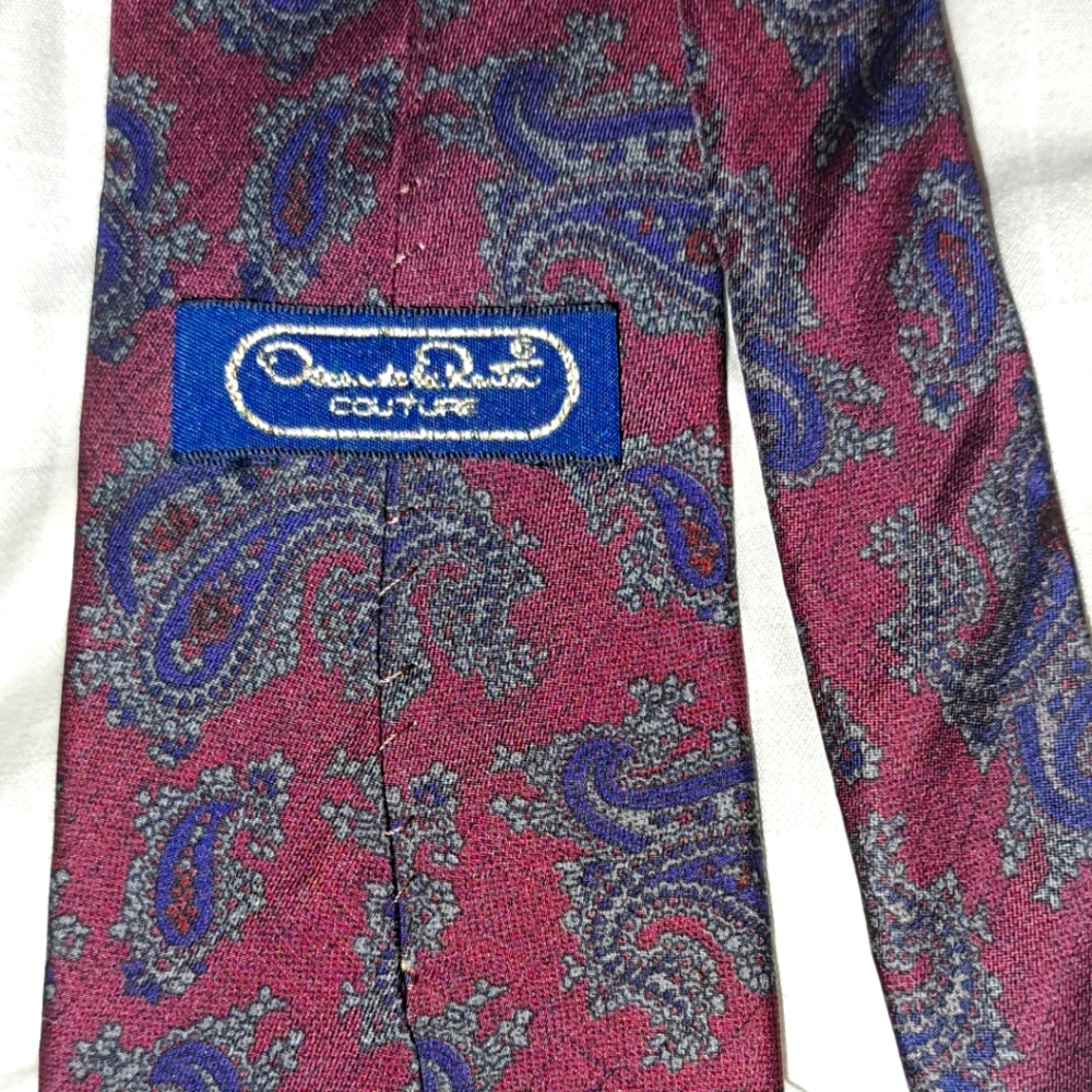 oscar de la renta couture tie